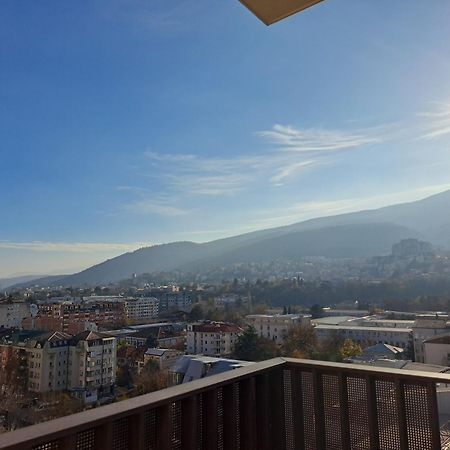 Anika Luxury Apartment At Diamond Center Skopie Exterior foto
