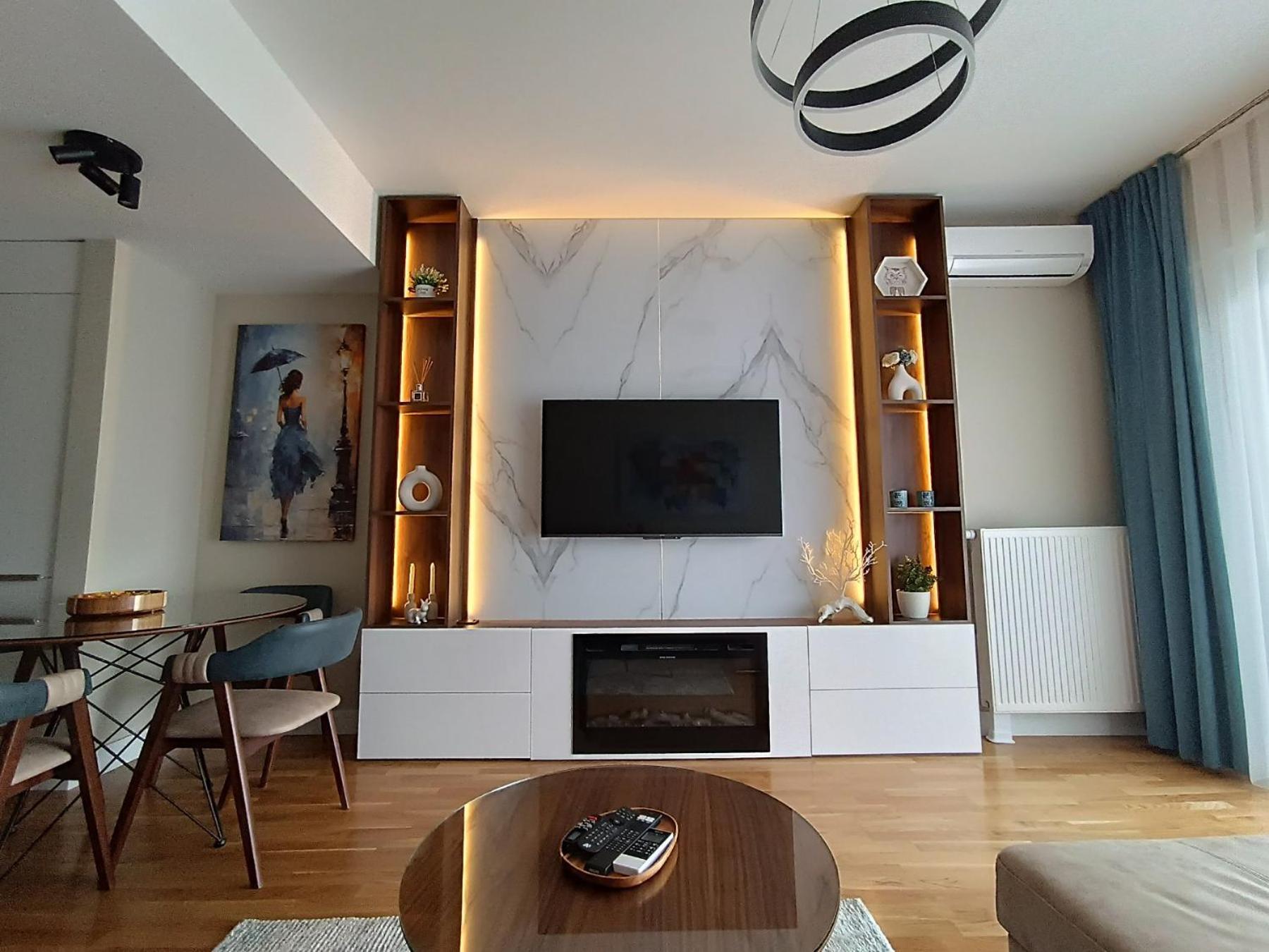 Anika Luxury Apartment At Diamond Center Skopie Exterior foto