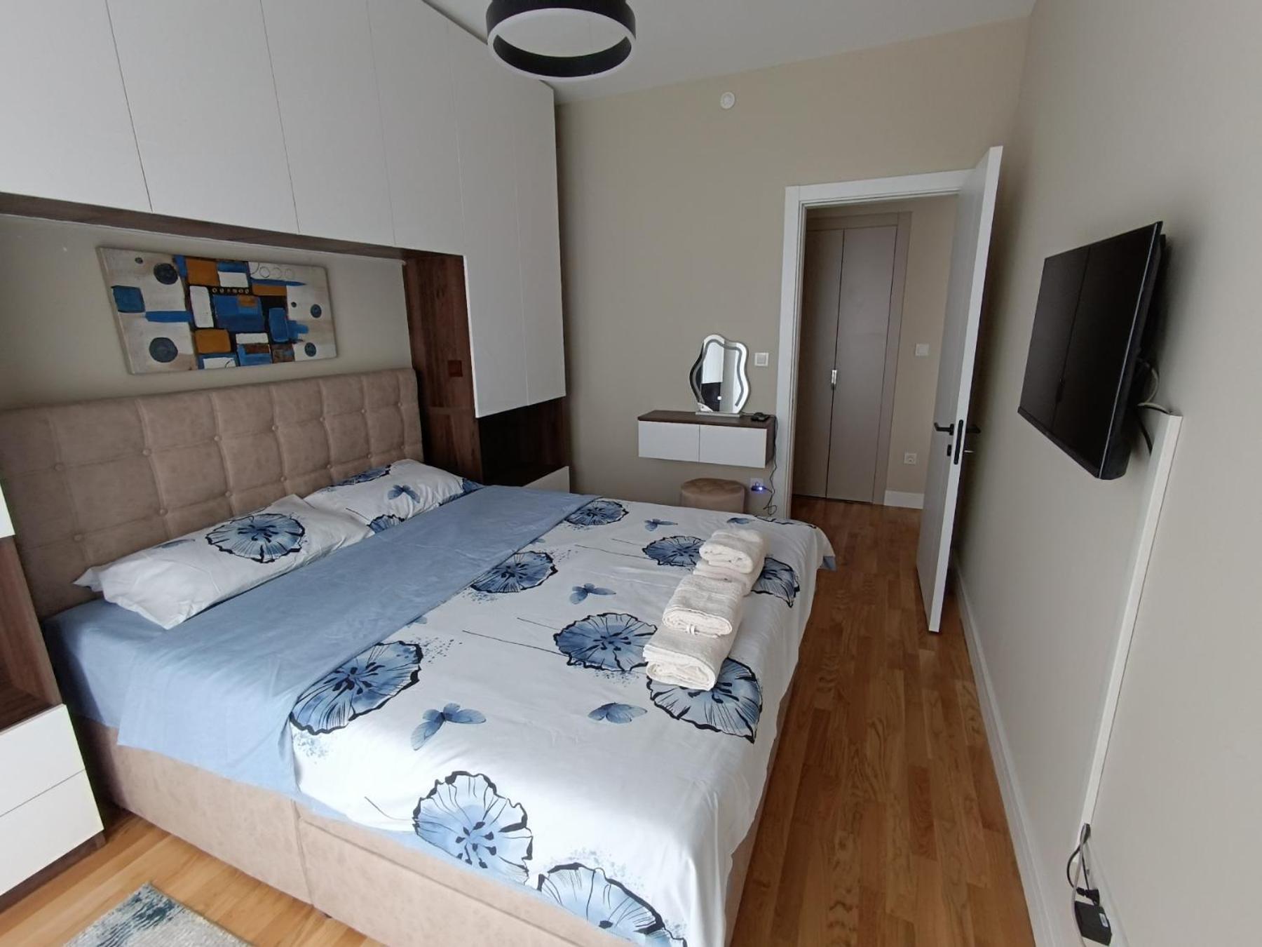 Anika Luxury Apartment At Diamond Center Skopie Exterior foto