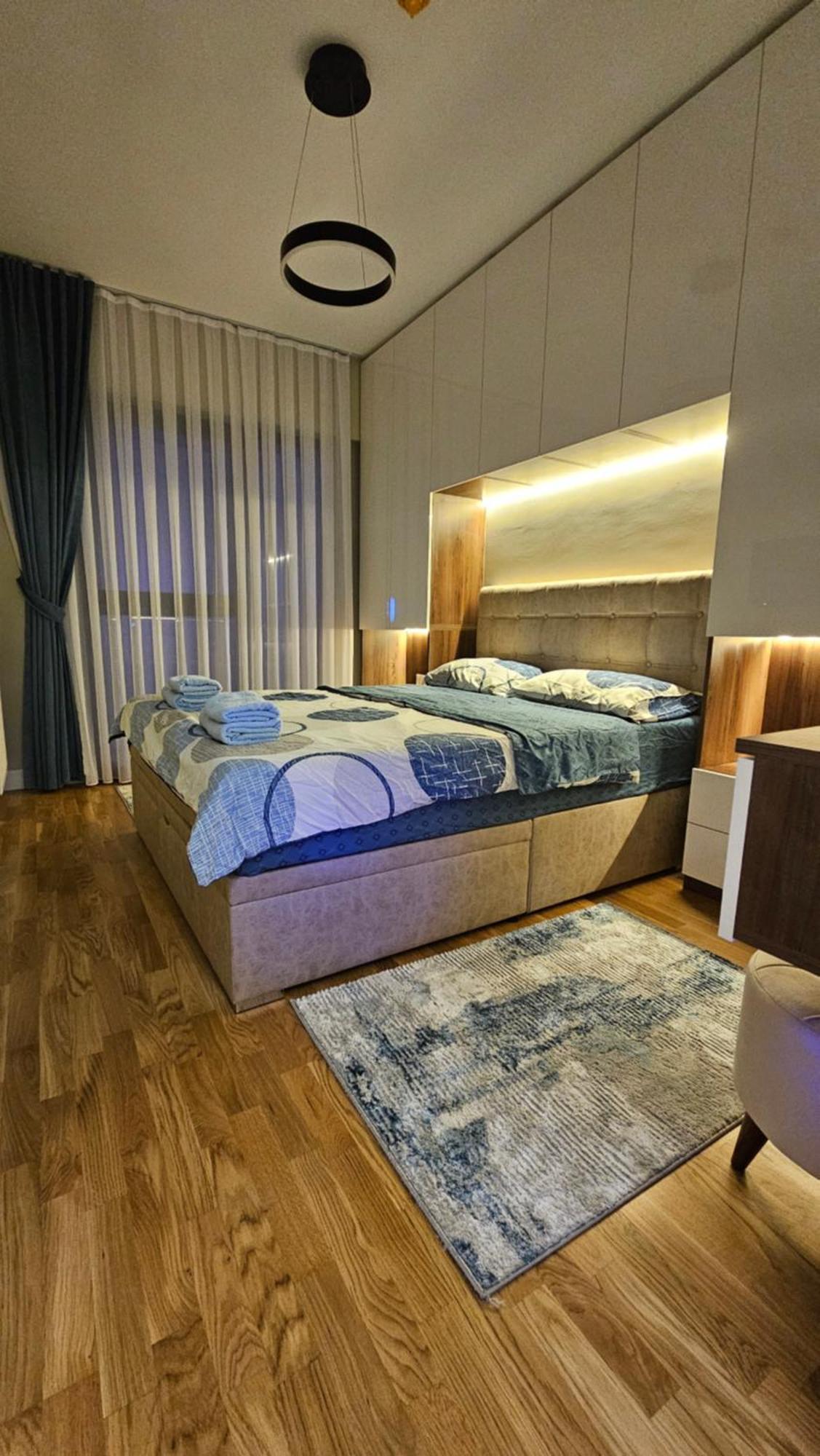 Anika Luxury Apartment At Diamond Center Skopie Exterior foto