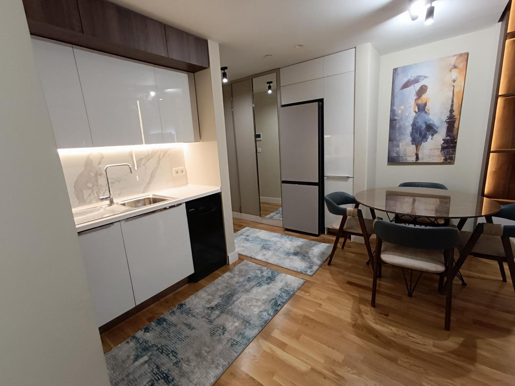Anika Luxury Apartment At Diamond Center Skopie Exterior foto