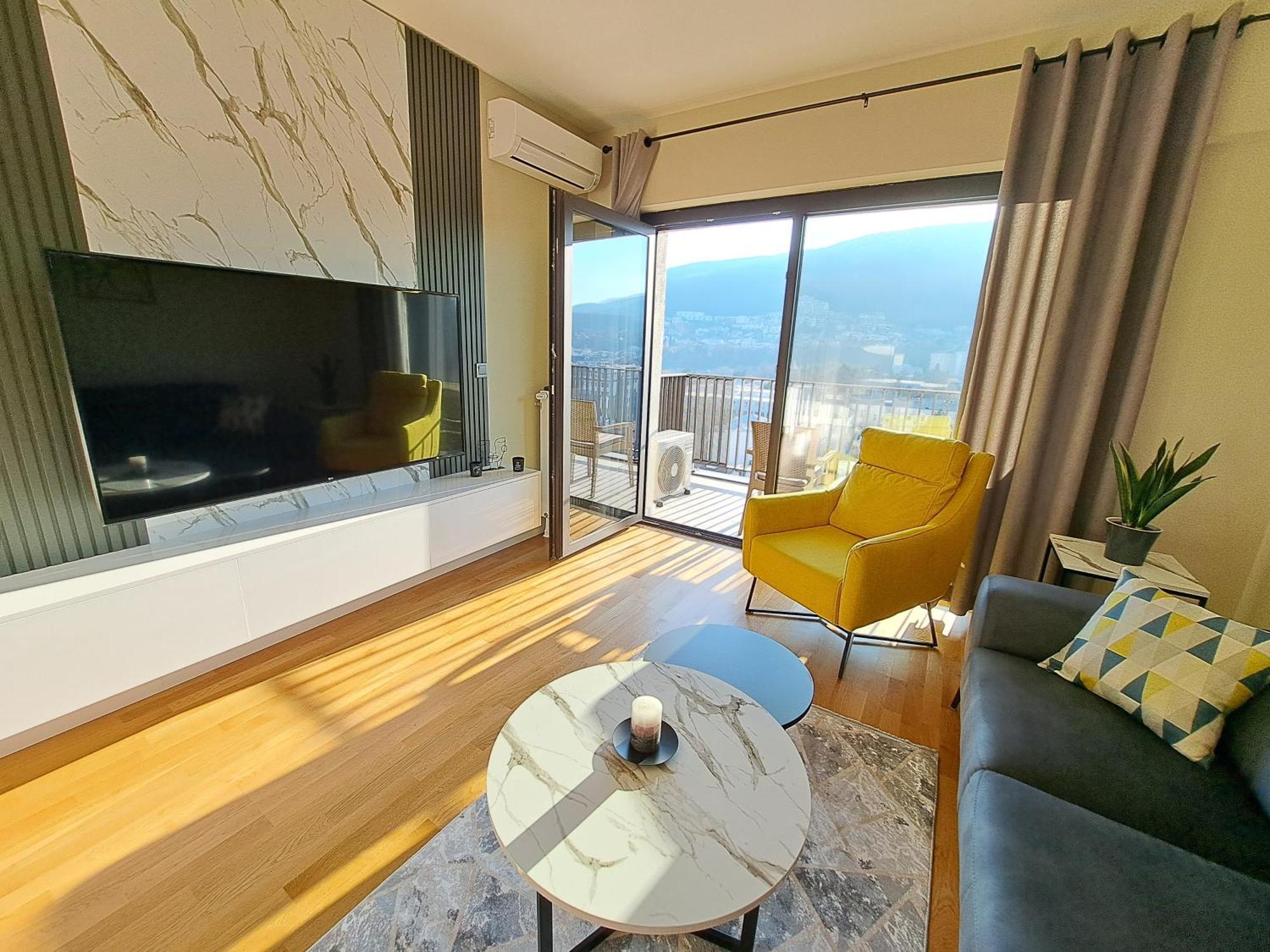 Anika Luxury Apartment At Diamond Center Skopie Exterior foto