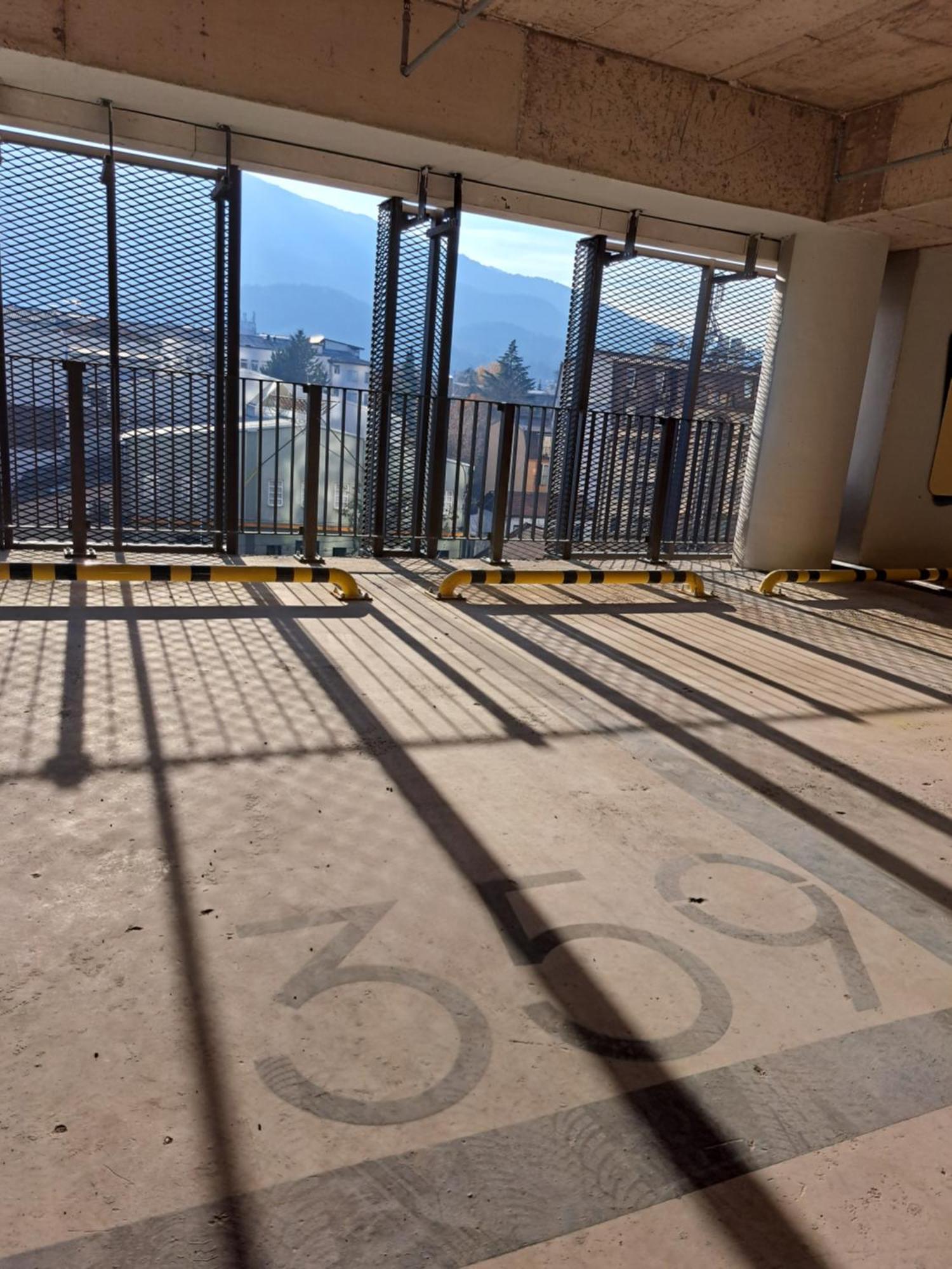Anika Luxury Apartment At Diamond Center Skopie Exterior foto